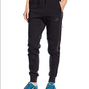 Nike Tech Fleece Joggers